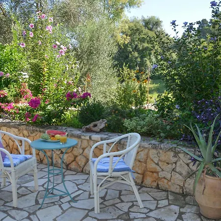 Solari Hill Maisonette Two Private Parking Alepou