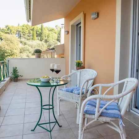 Solari Hill Maisonette Two Private Parking Appartamento Alepou