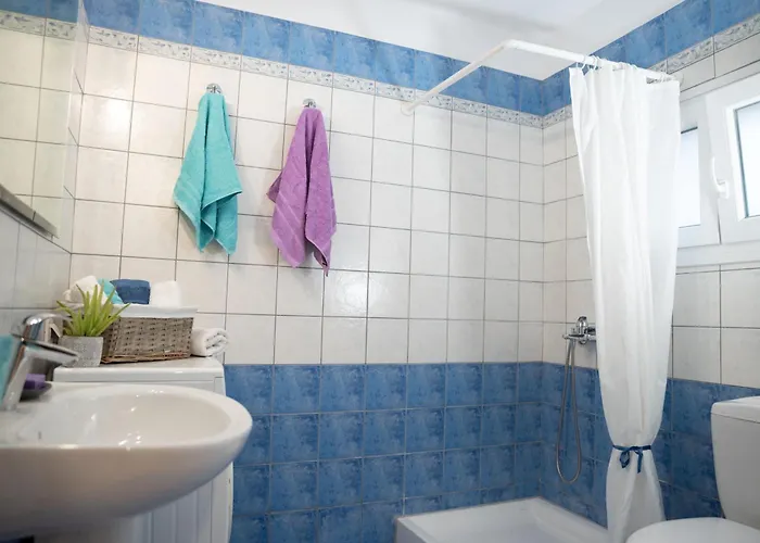 Solari Hill Maisonette Two Private Parking Appartamento