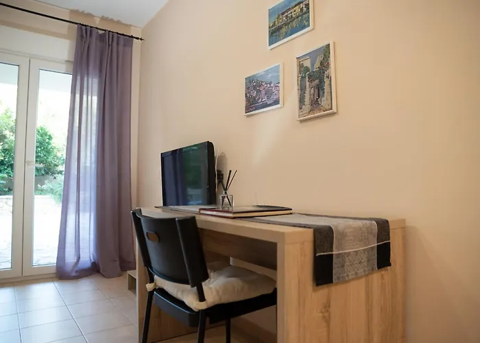 Διαμέρισμα Solari Hill Maisonette Two Private Parking