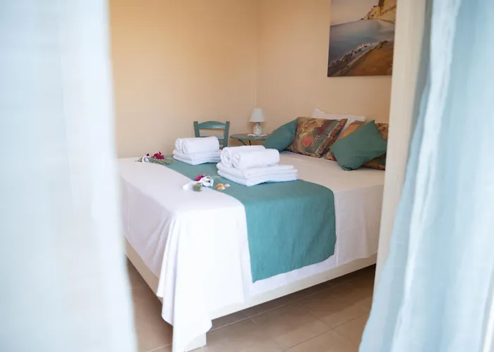 Solari Hill Maisonette Two Private Parking Αλεπού