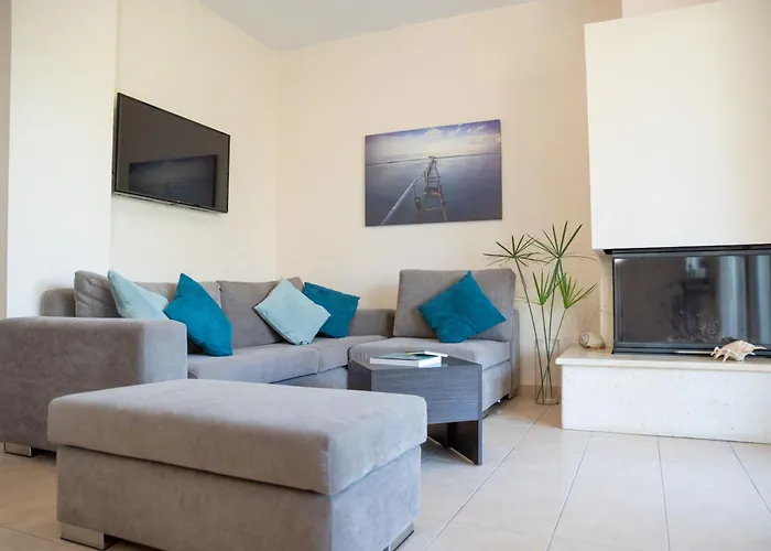 Solari Hill Maisonette Two Private Parking Appartamento *