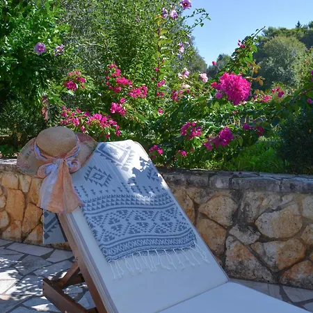 Apartamento Solari Hill Maisonette Two Private Parking Alepou