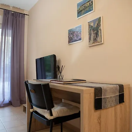 Apartament Solari Hill Maisonette Two Private Parking