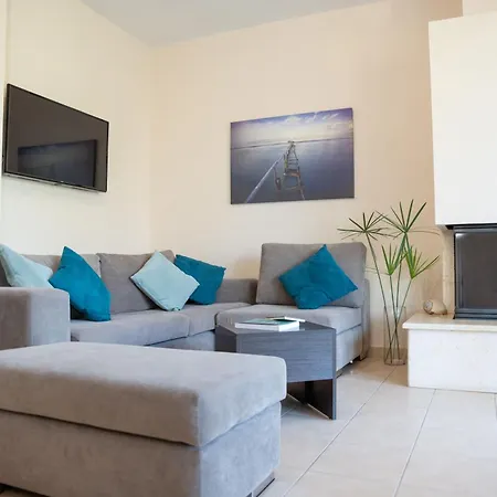 Solari Hill Maisonette Two Private Parking アパート *